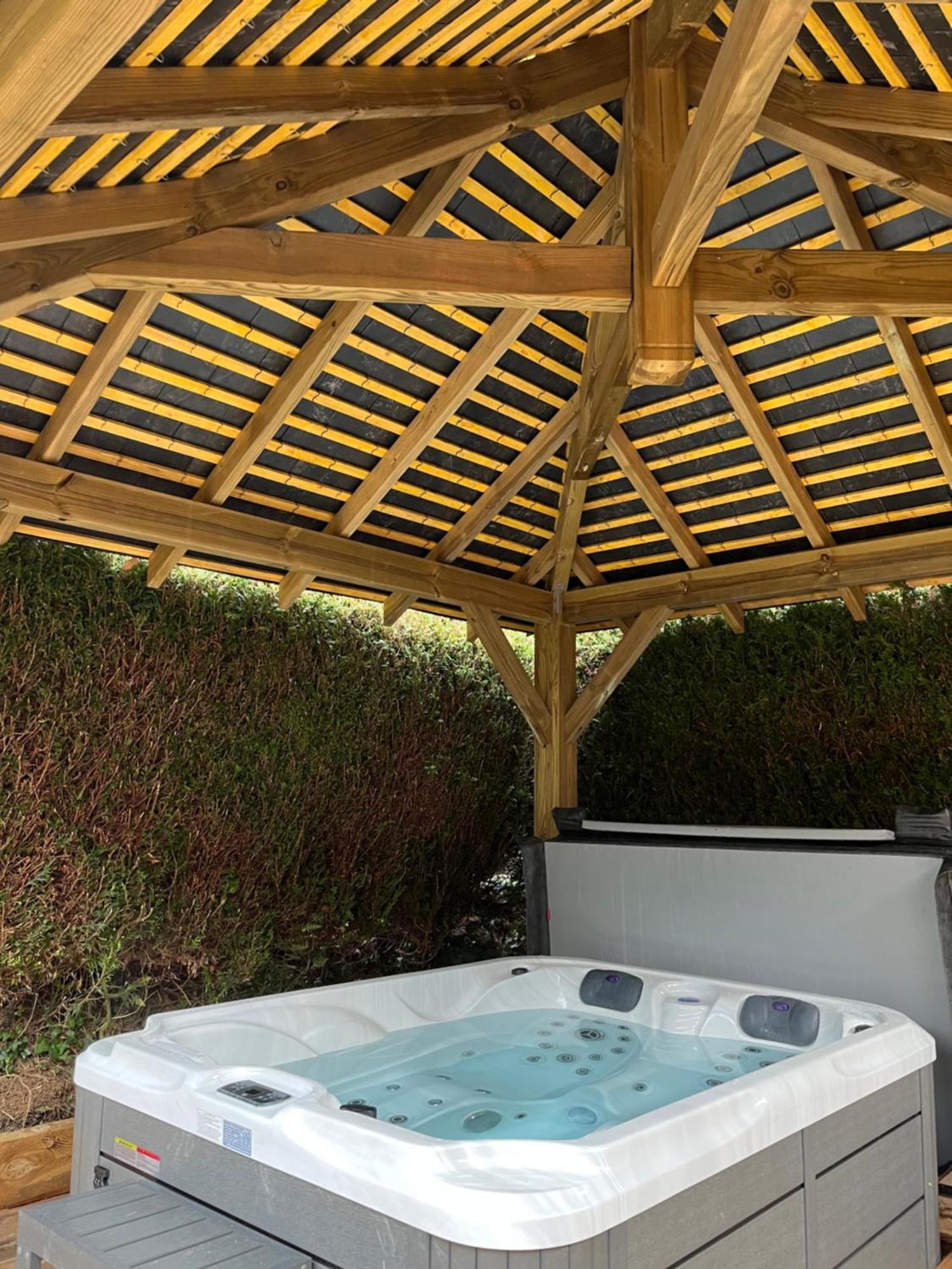 Apartament Domaine Du Gros Chene - Terrasses Avec Jacuzzis Privatifs Ablon Zewnętrze zdjęcie