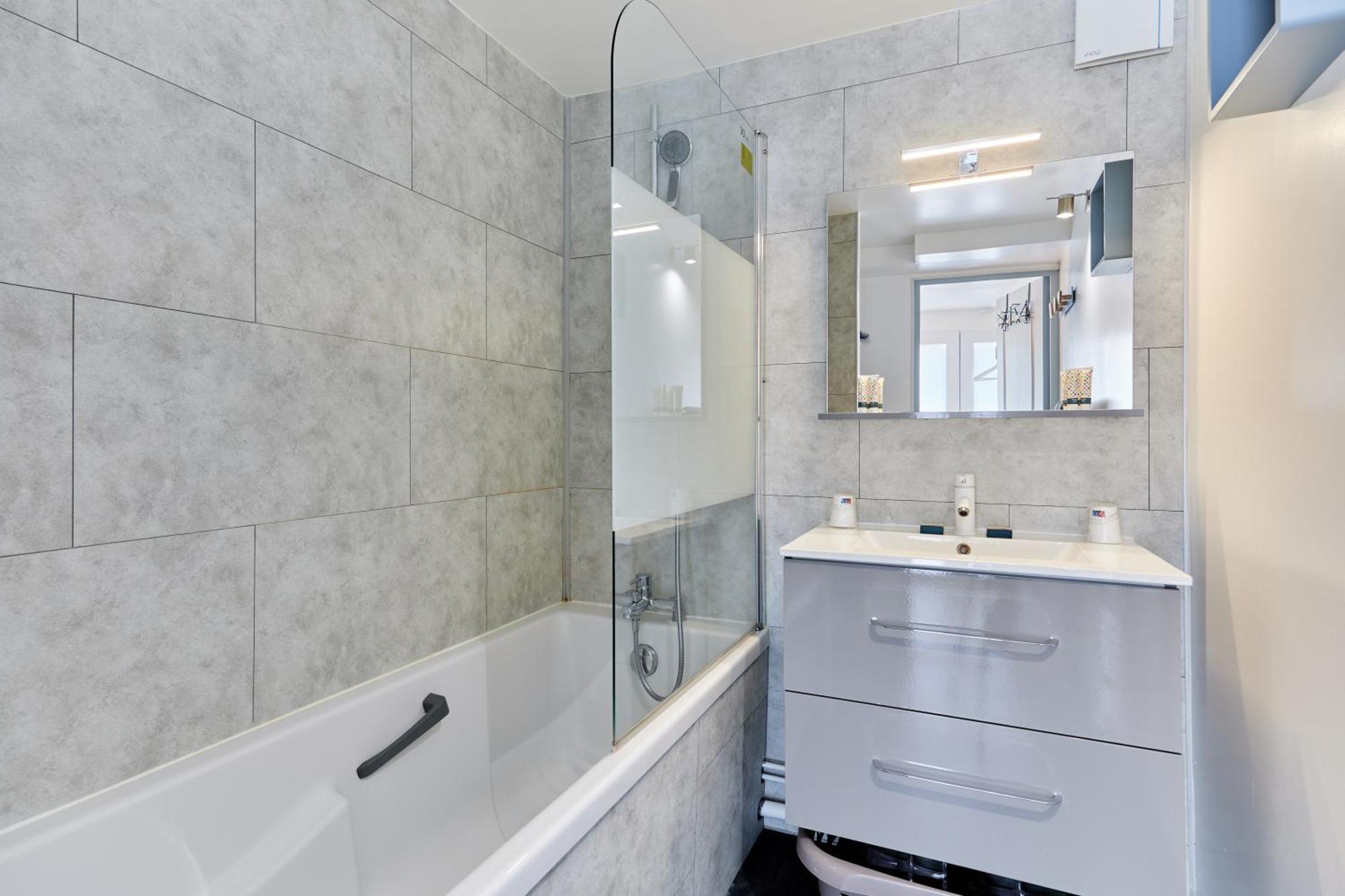 Apartament Domaine Du Gros Chene - Terrasses Avec Jacuzzis Privatifs Ablon Zewnętrze zdjęcie