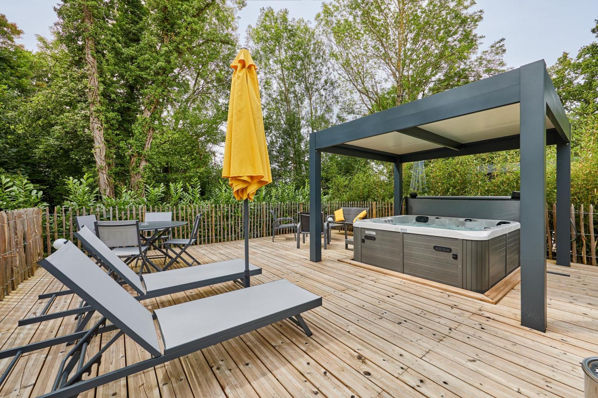 Apartament Domaine Du Gros Chene - Terrasses Avec Jacuzzis Privatifs Ablon Zewnętrze zdjęcie