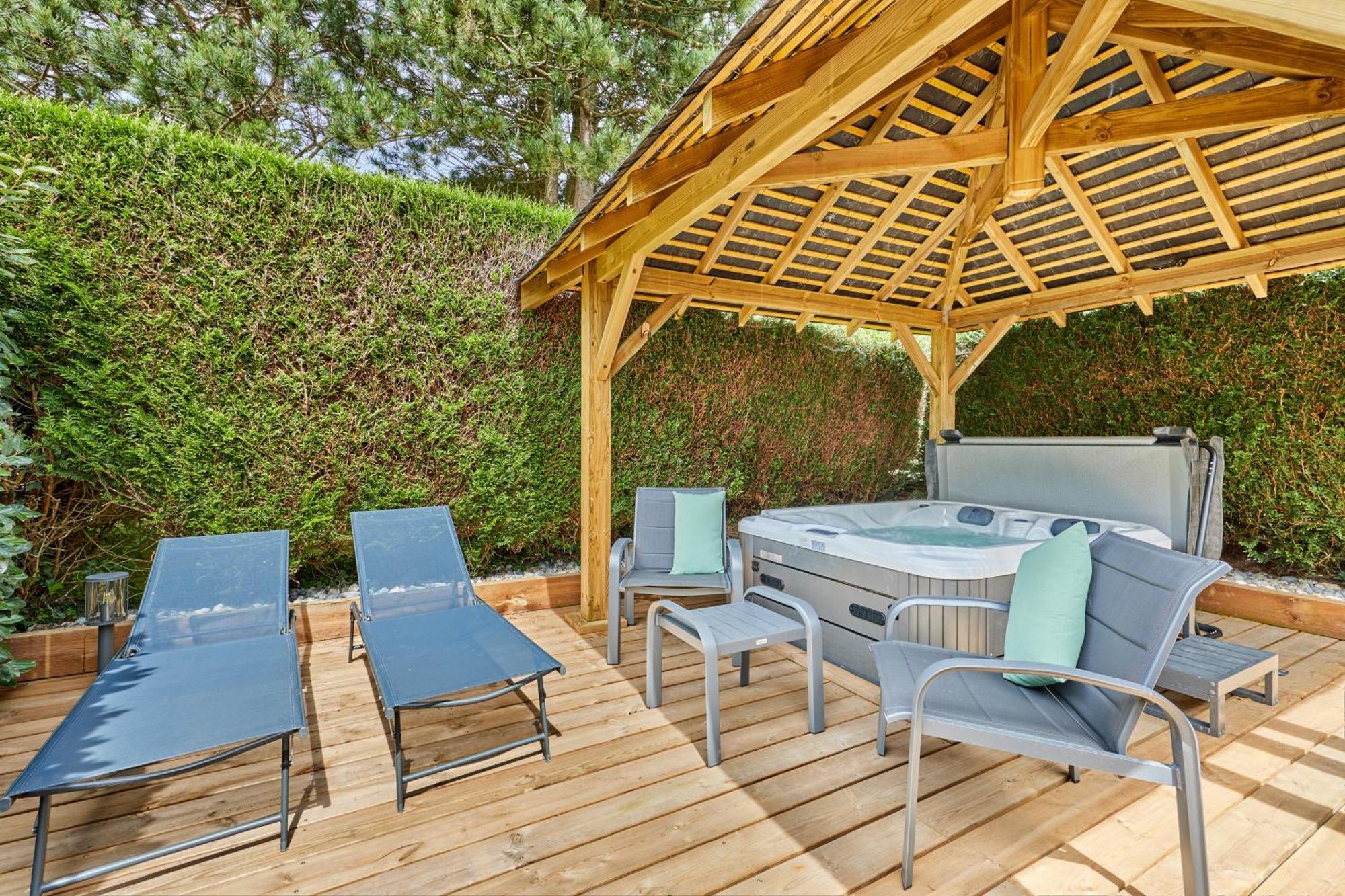 Apartament Domaine Du Gros Chene - Terrasses Avec Jacuzzis Privatifs Ablon Zewnętrze zdjęcie