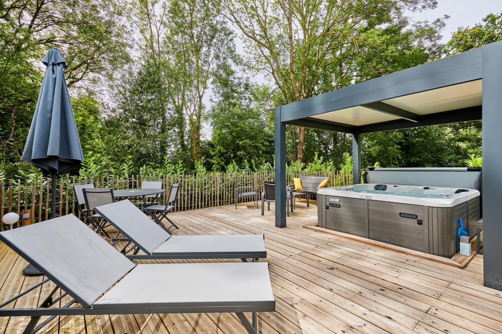Apartament Domaine Du Gros Chene - Terrasses Avec Jacuzzis Privatifs Ablon Zewnętrze zdjęcie